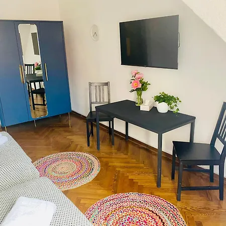 Serenity ゲストハウス *